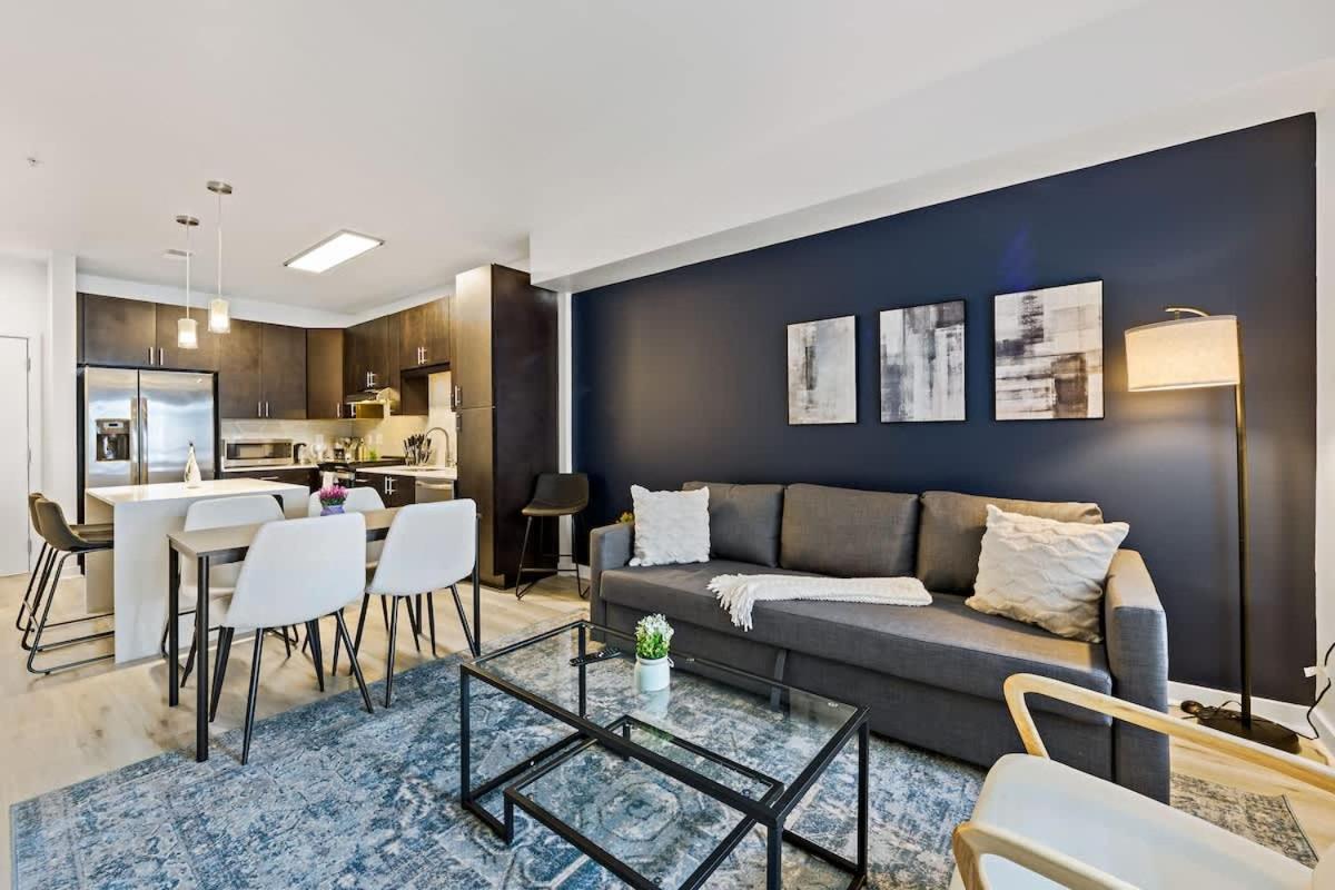 Unique 1bd - 5 Min Dt, Gym, Parking, W-d - Sleeps 6 Charlotte